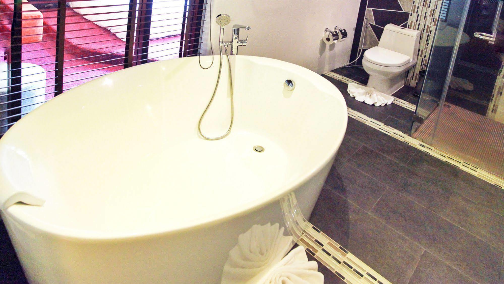 Hotel Monkey House Chiang Mai Zewnętrze zdjęcie
